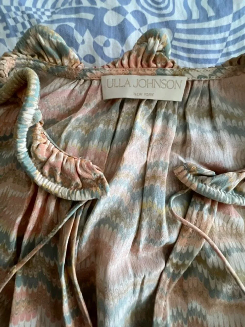 Ulla Johnson 100% Silk Puff Sleeve Ruffle Neck Blouse, Size 2 (fits 2/4/6)